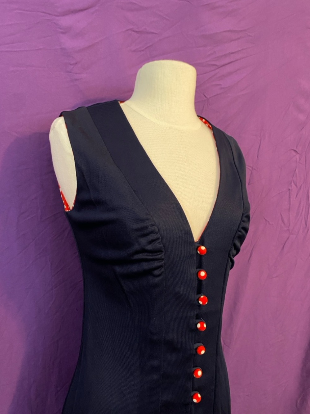 Vintage 70s Young Edwardian Navy Sleeveless Duster with Red Polka Dot Buttons - Picture 5 of 8